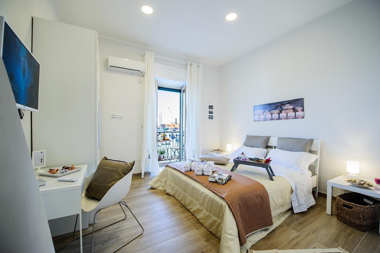 Margherita'S Apartment Salerno Exteriér fotografie