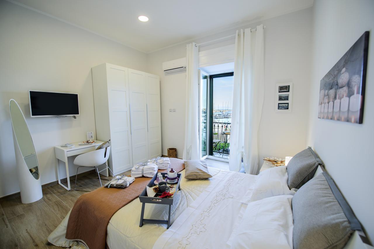 Margherita'S Apartment Salerno Exteriér fotografie